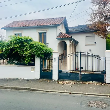 Ferienwohnung Le Coup De Coeur Parisien Yerres Exterior foto