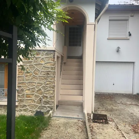 Ferienwohnung Le Coup De Coeur Parisien Yerres Exterior foto